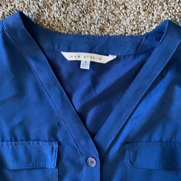 Max Studio size small - Picture 3 of 5